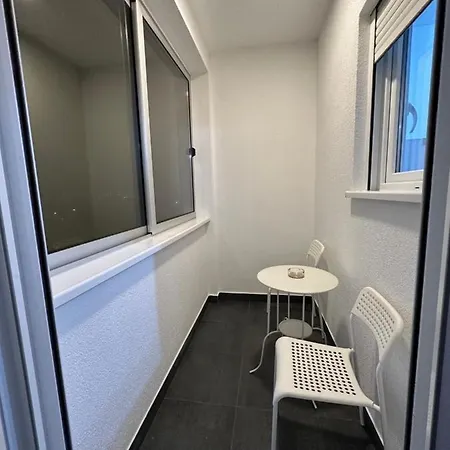 Port 3 * Белград