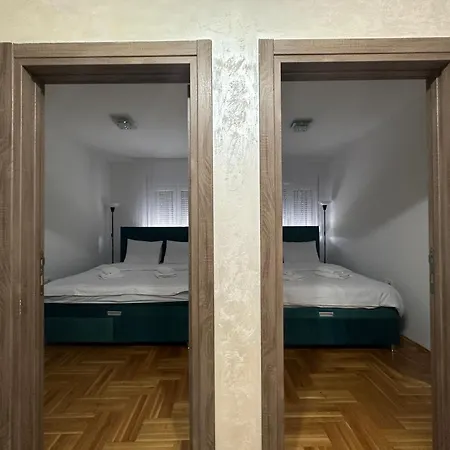 Port 3 Apartment Belgrad